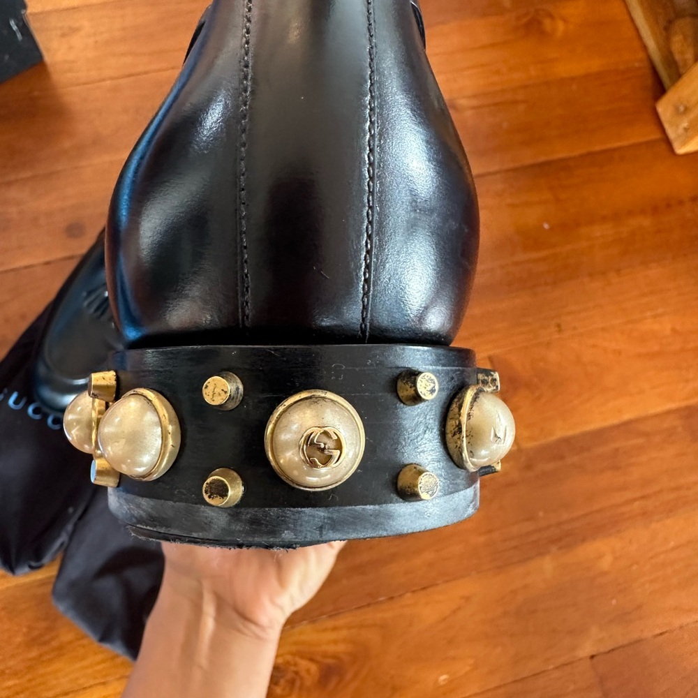 Authentic vintage Gucci Tiger Head Tassel Loafers Black - Picture 2 of 8